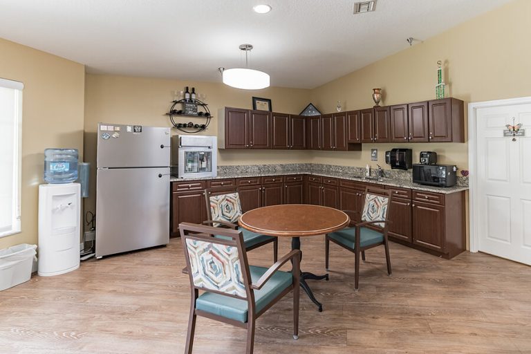 3260_McMullen_Booth_Rd__Clearwater__FL_33761__USA-20210821012055-2