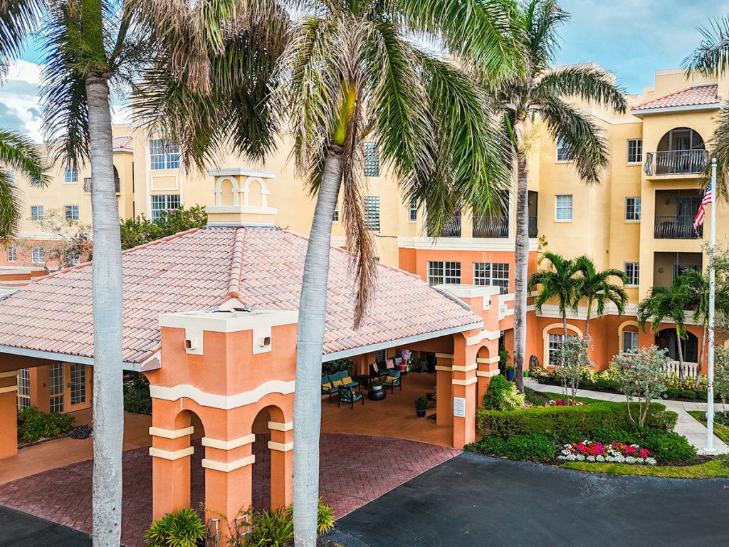 Front Entrance at Colliers At Naples Assisted Living in Naples Florida