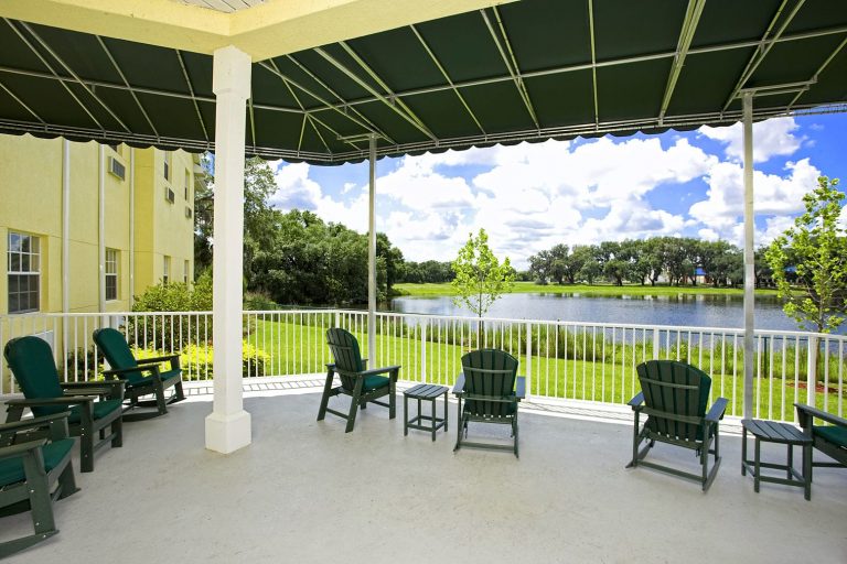 arbor oaks patio 1